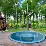 Lepikumaee With Sauna And Hot Tub For Up To 18 Persons * Reina