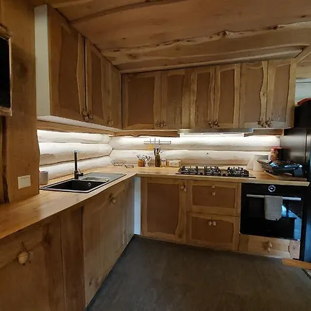 Lepikumaee With Sauna And Hot Tub For Up To 18 Persons * Reina