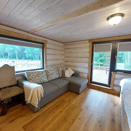 Vikendica Lepikumaee With Sauna And Hot Tub For Up To 18 Persons