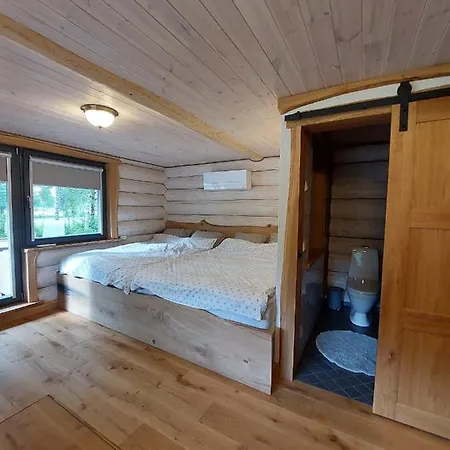 Lepikumaee With Sauna And Hot Tub For Up To 18 Persons *