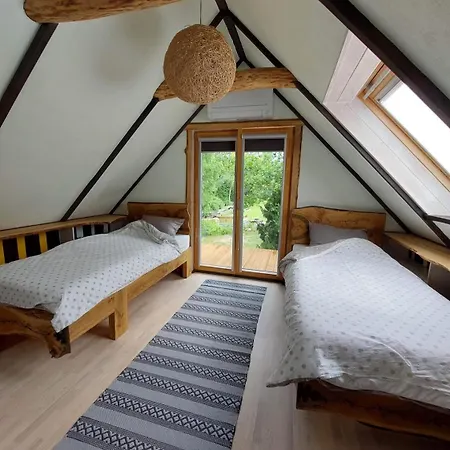Lepikumaee With Sauna And Hot Tub For Up To 18 Persons * Reina