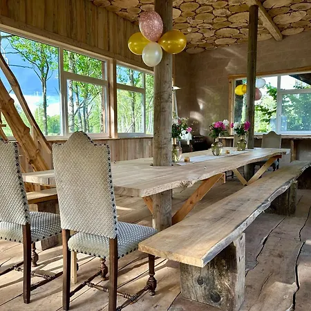 Lepikumaee With Sauna And Hot Tub For Up To 18 Persons * Reina