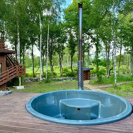 Lepikumaee With Sauna And Hot Tub For Up To 18 Persons * Reina