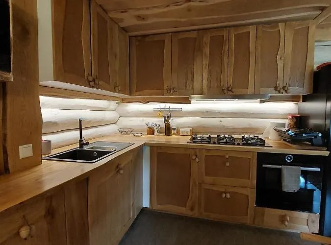 Lepikumaee With Sauna And Hot Tub For Up To 18 Persons * Reina