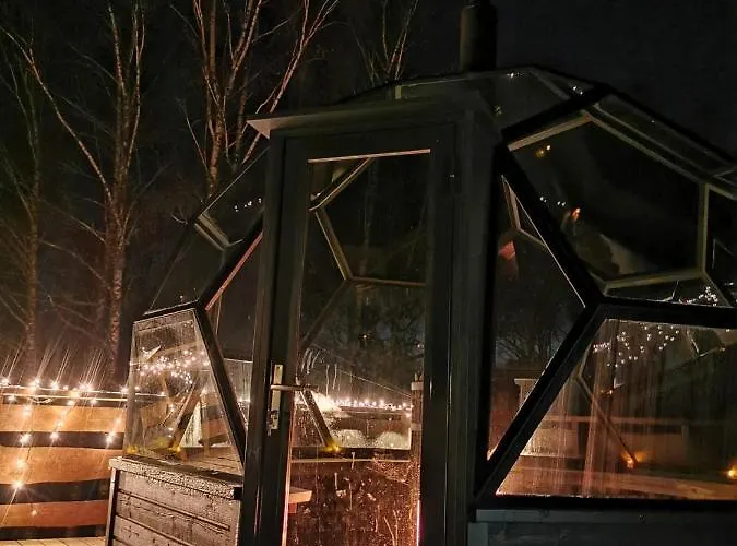 Lepikumaee With Sauna And Hot Tub For Up To 18 Persons Reina