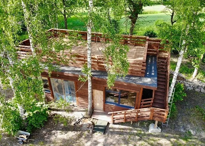 Lepikumaee With Sauna And Hot Tub For Up To 18 Persons * Reina