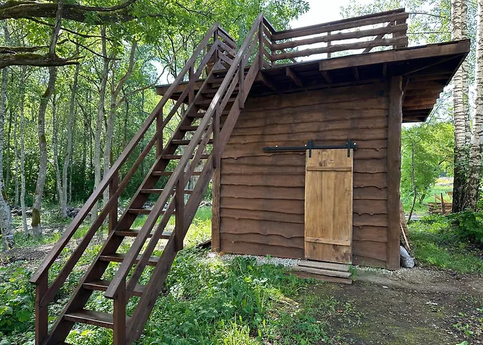 Lepikumaee With Sauna And Hot Tub For Up To 18 Persons